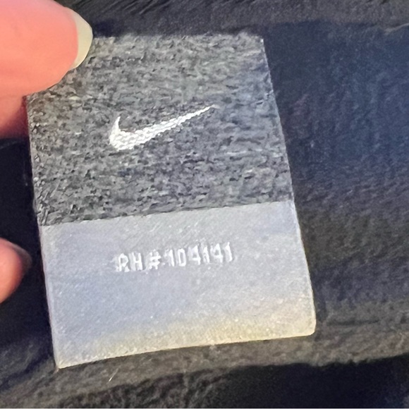 Nike ACG Green Jacket Size Medium - Picture 3 of 6